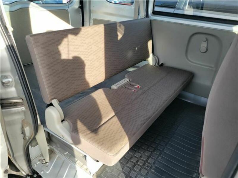 MINICAB VAN