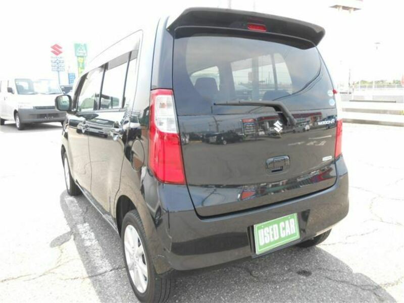 WAGON R