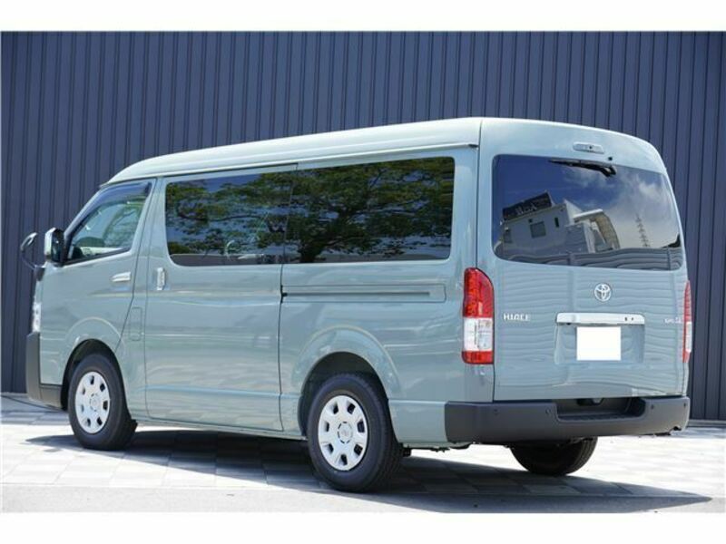 HIACE VAN