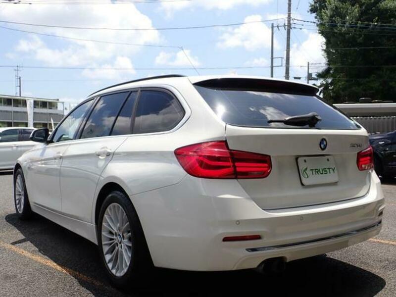 3 SERIES