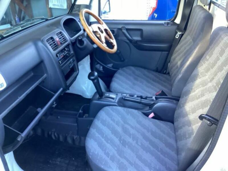 CARRY TRUCK