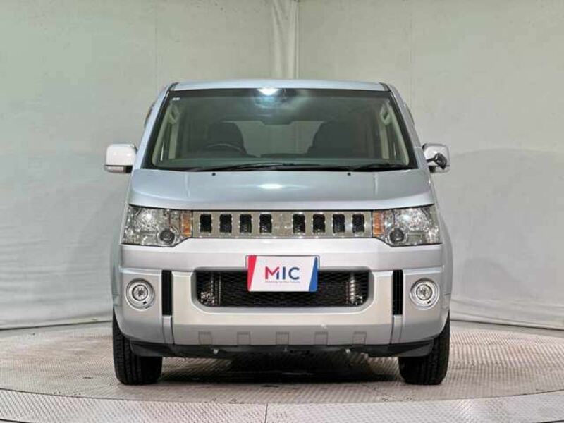 DELICA D5