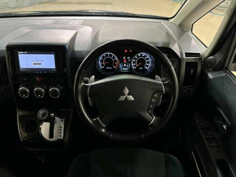 DELICA D5