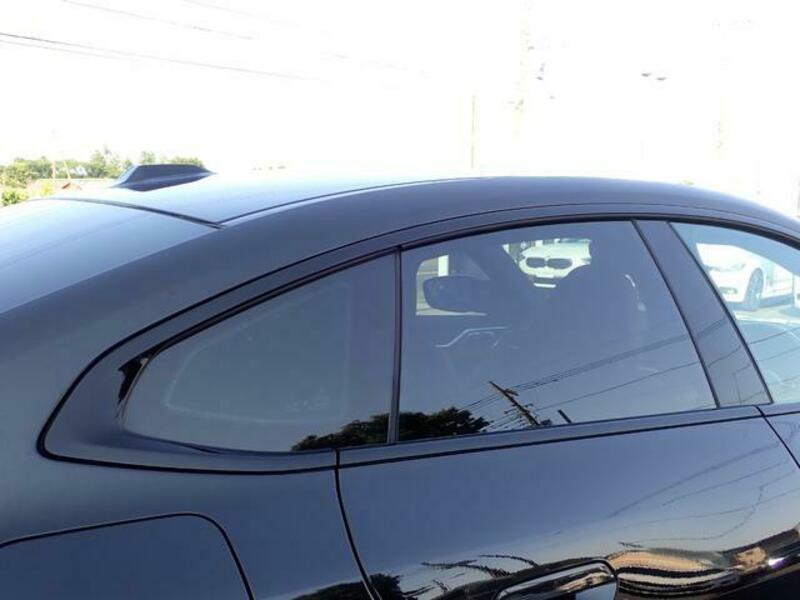 4 SERIES