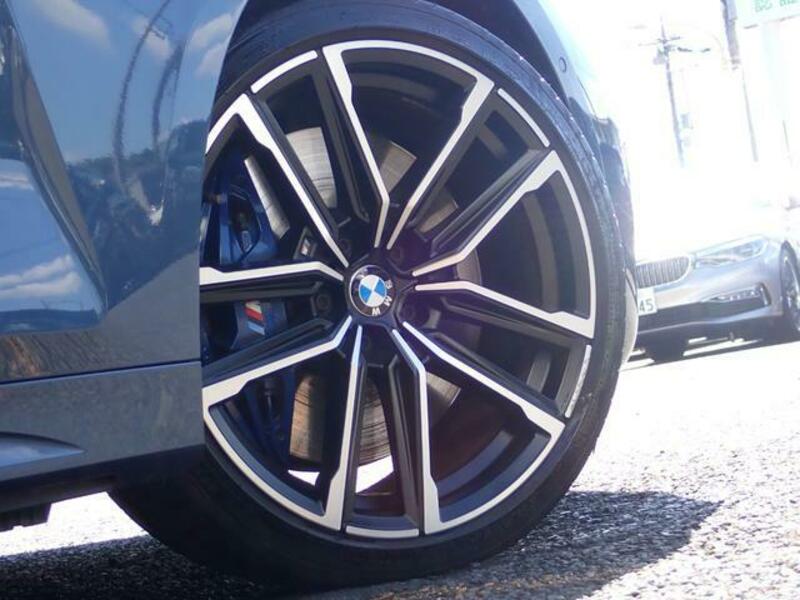 4 SERIES
