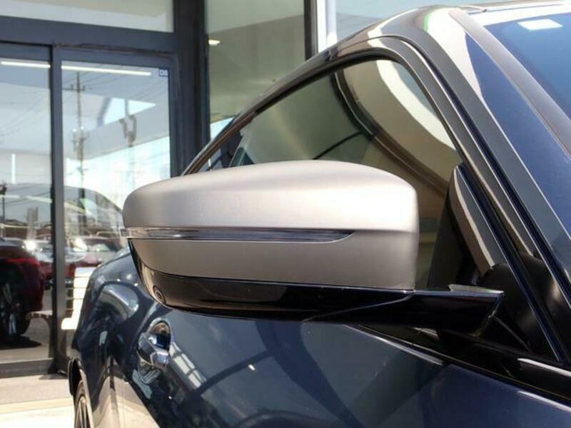 4 SERIES