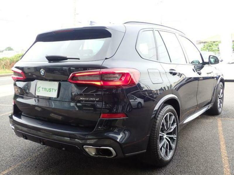 X5