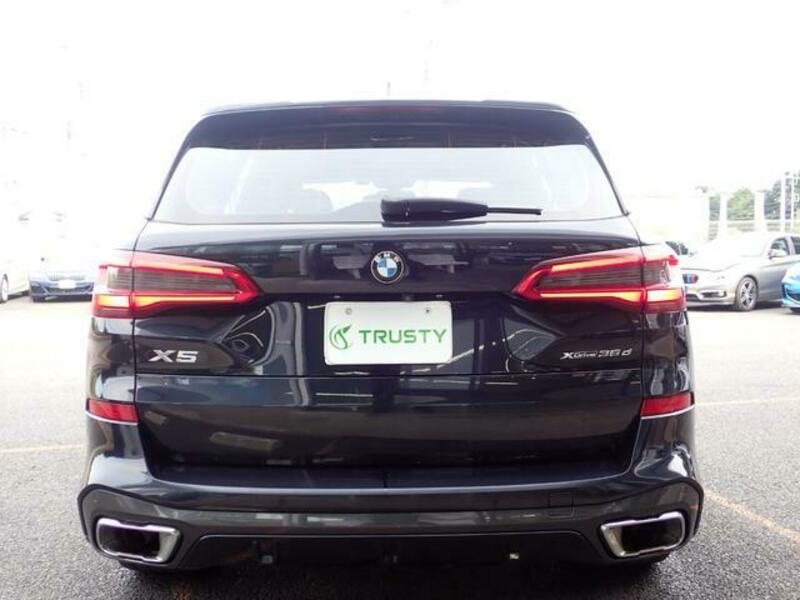 X5