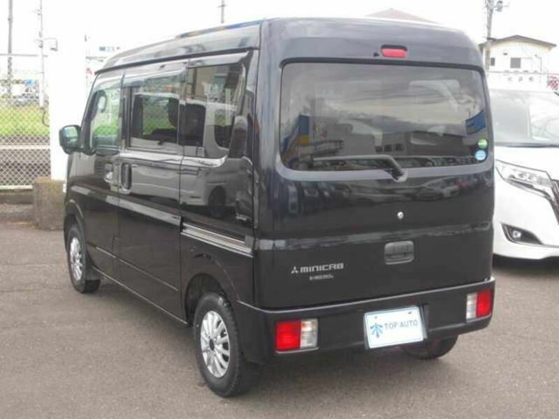 MINICAB VAN