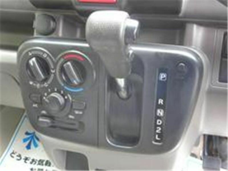 MINICAB VAN