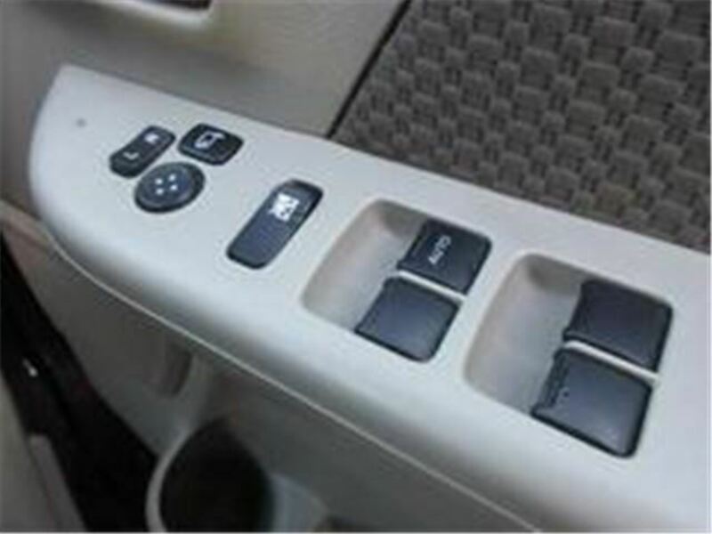 MINICAB VAN