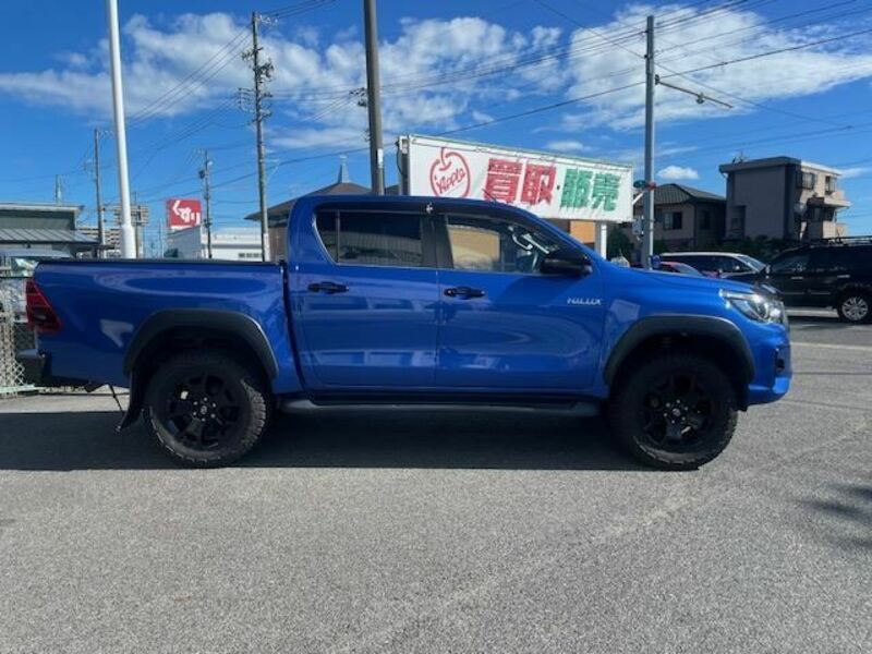HILUX