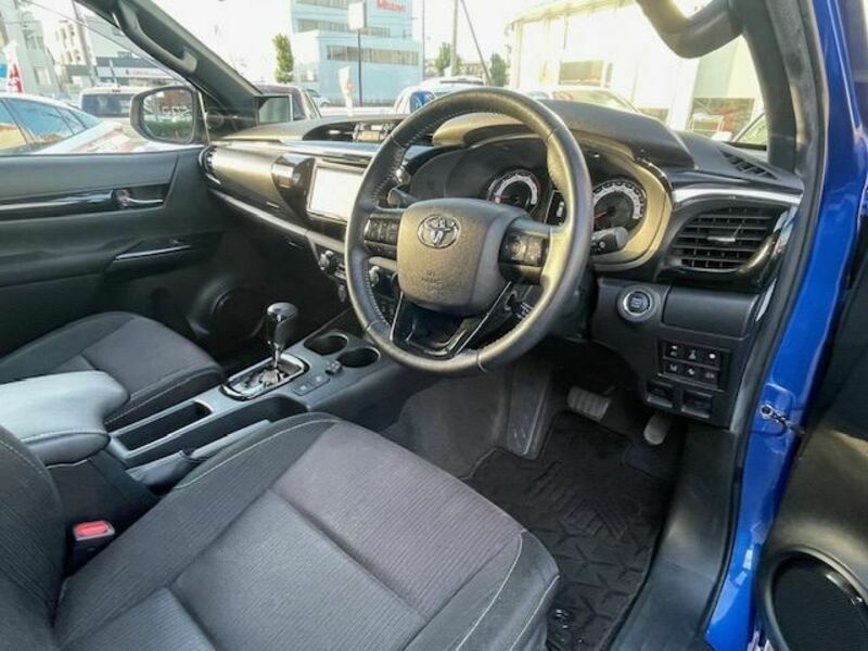 HILUX
