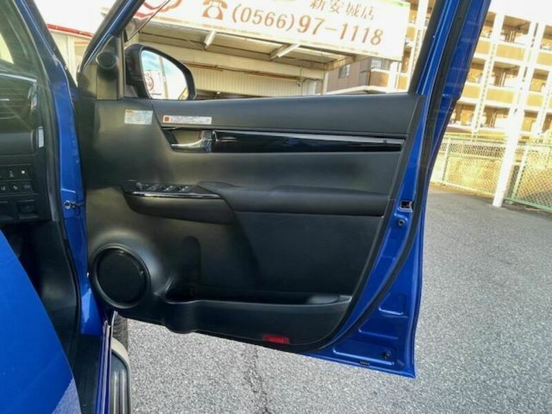 HILUX