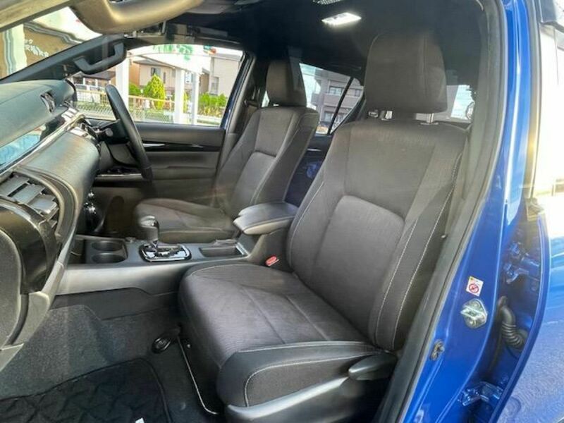 HILUX