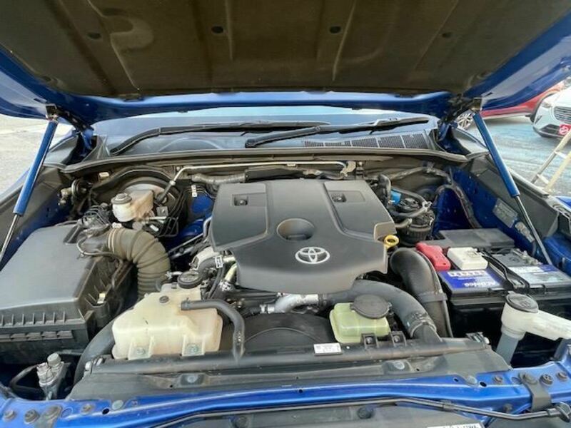HILUX