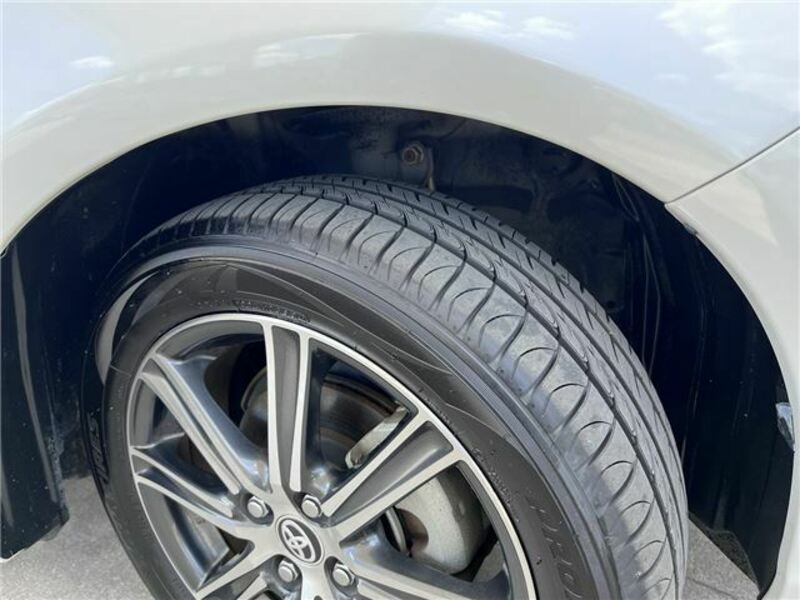 COROLLA FIELDER