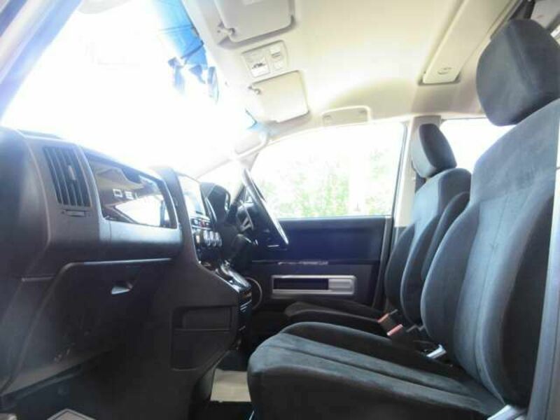 DELICA D5