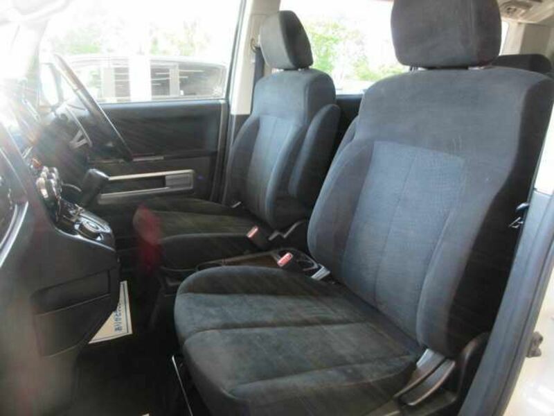 DELICA D5