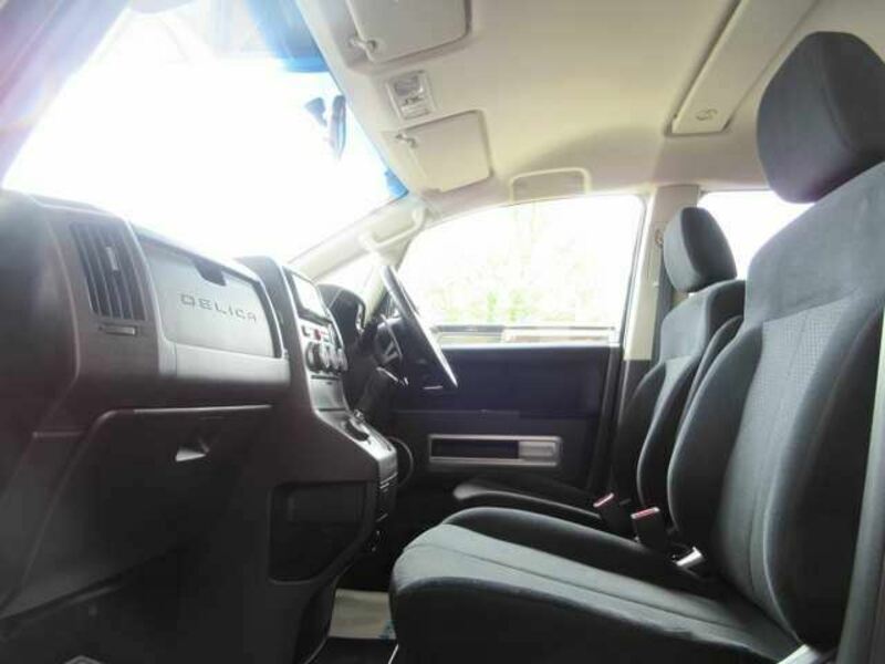 DELICA D5