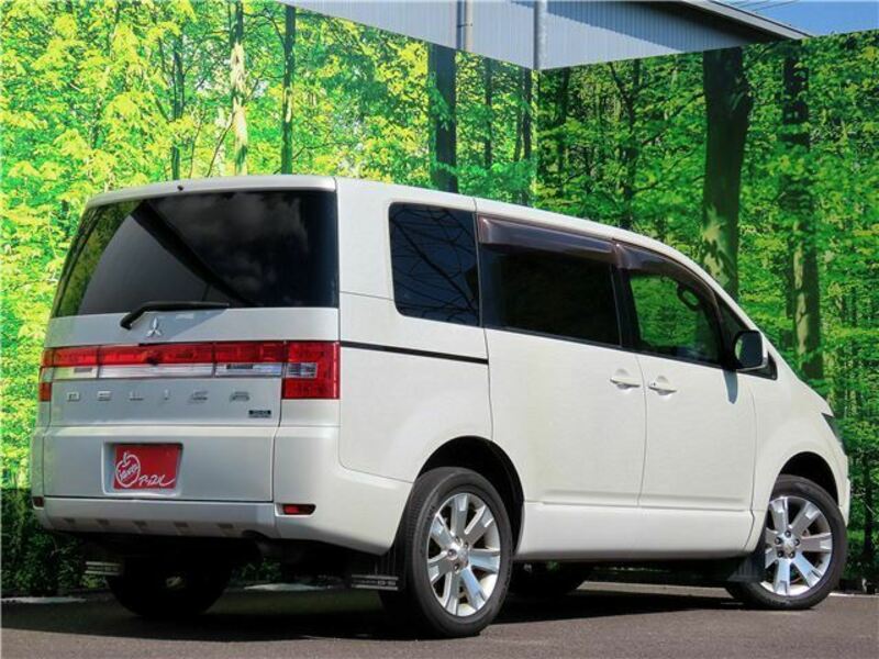 DELICA D5