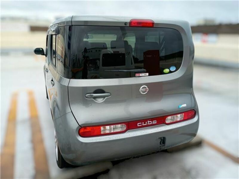 CUBE