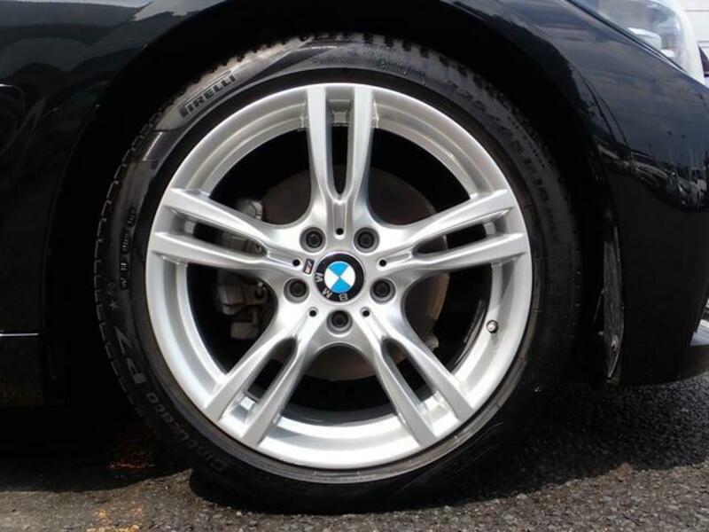 4 SERIES