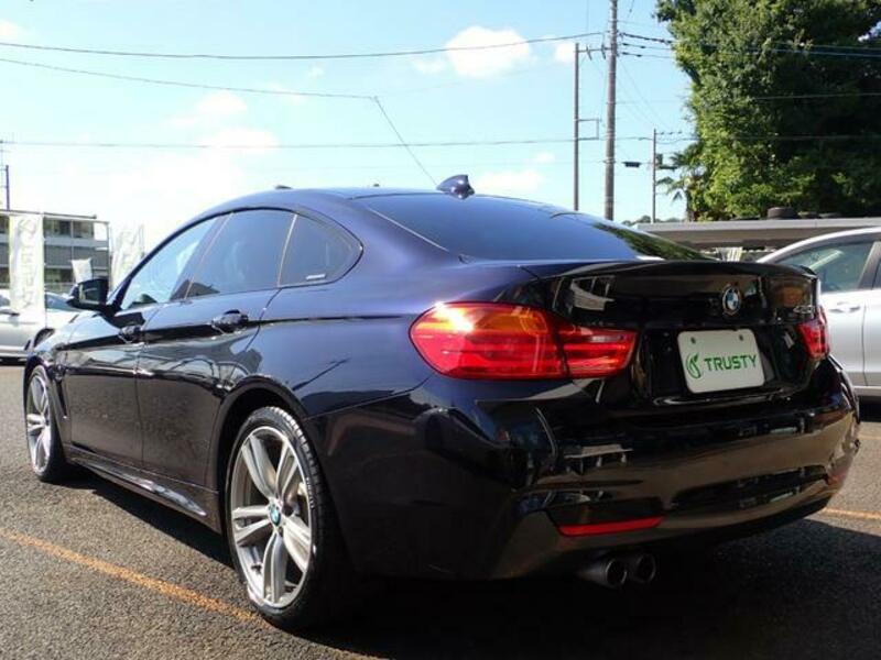 4 SERIES