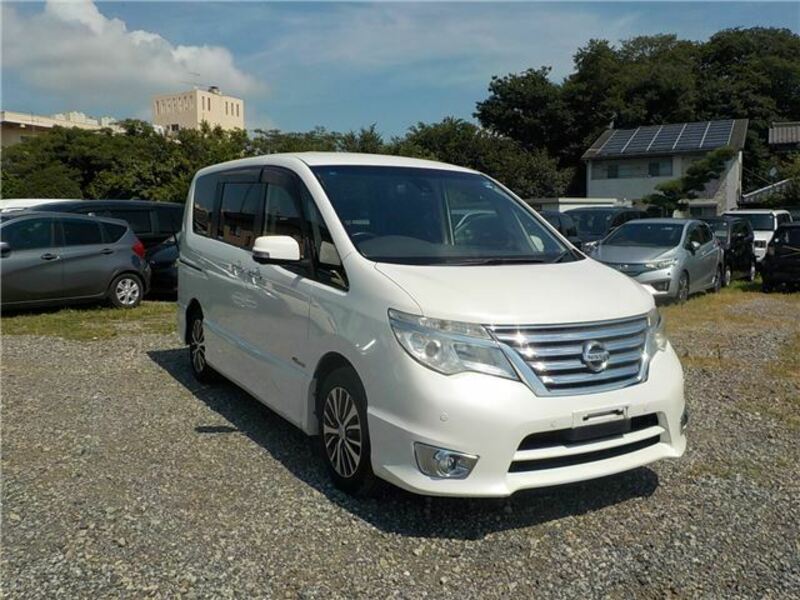 NISSAN SERENA