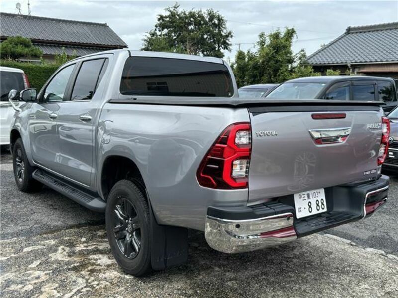 HILUX