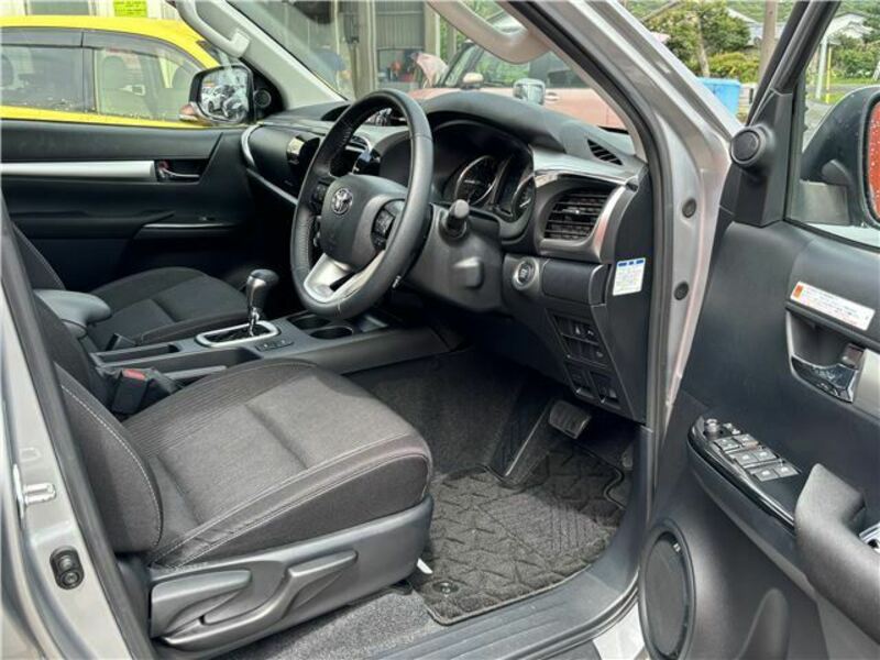 HILUX