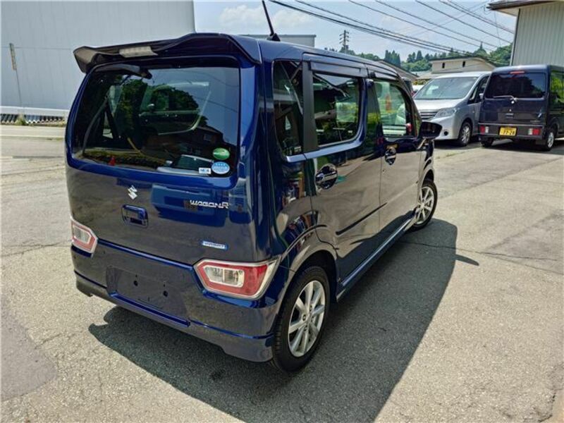 WAGON R