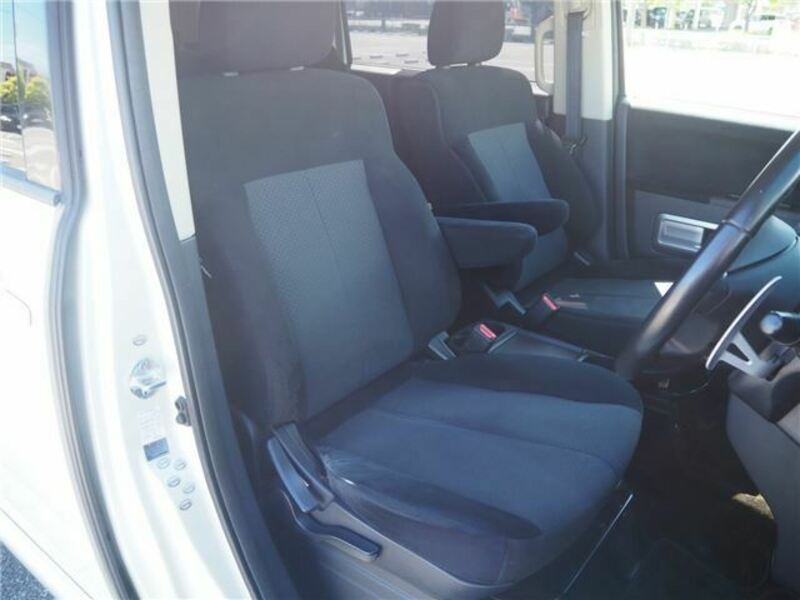 DELICA D5