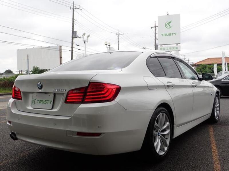 5 SERIES