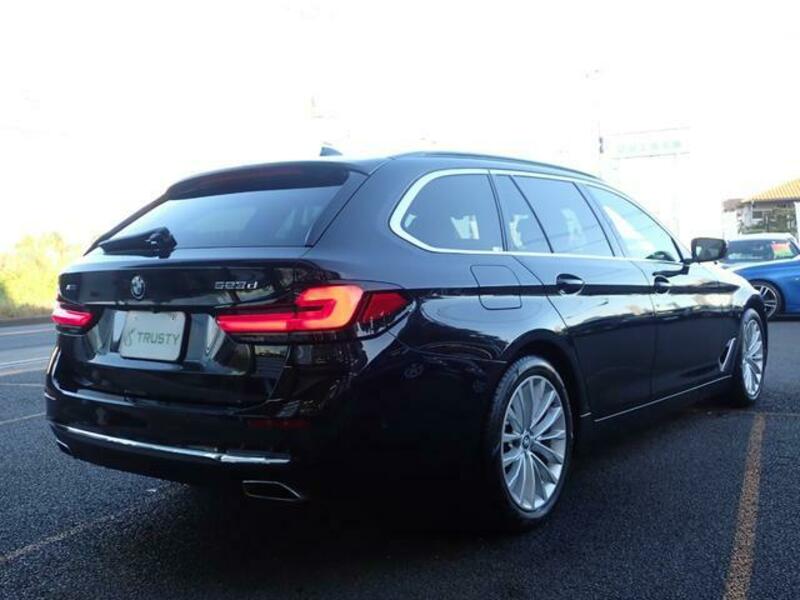 5 SERIES