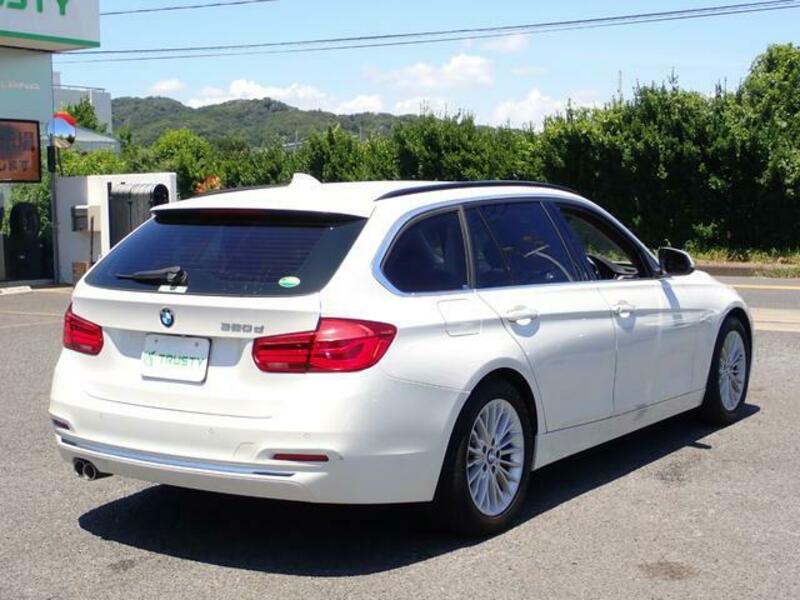 3 SERIES
