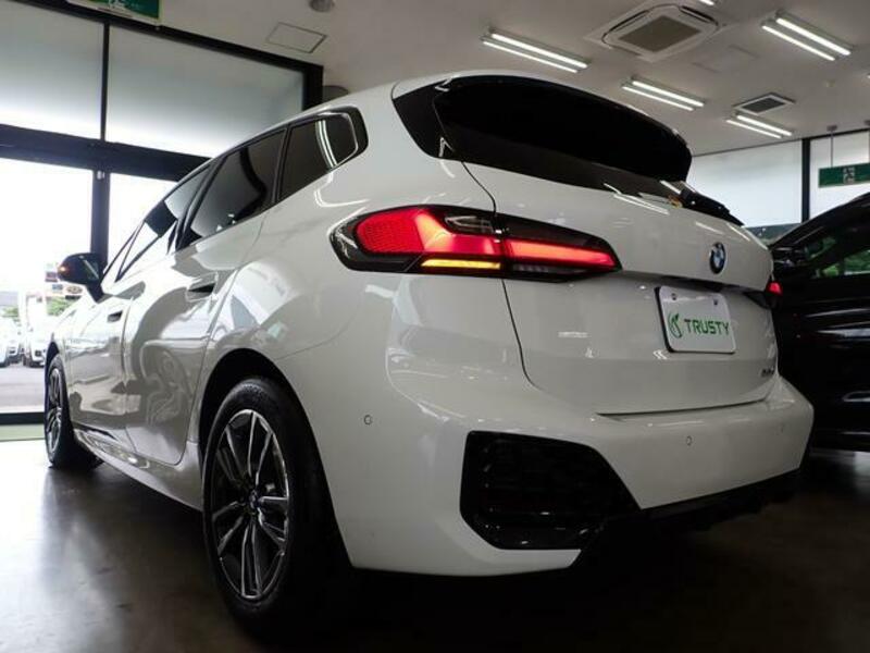 2 SERIES