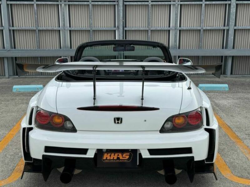 S2000