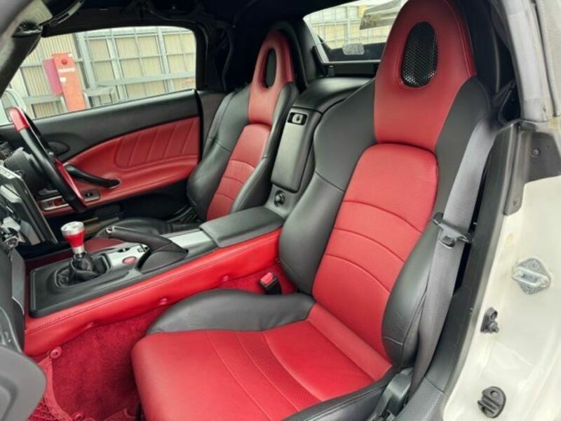 S2000