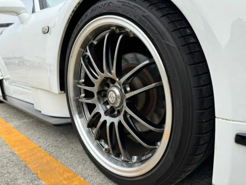 S2000