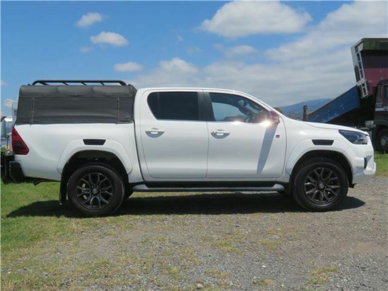 HILUX