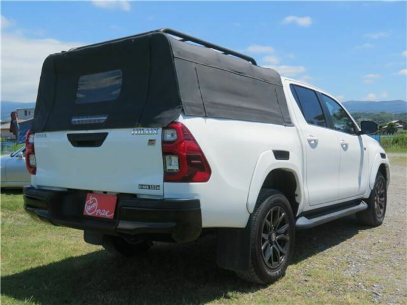 HILUX