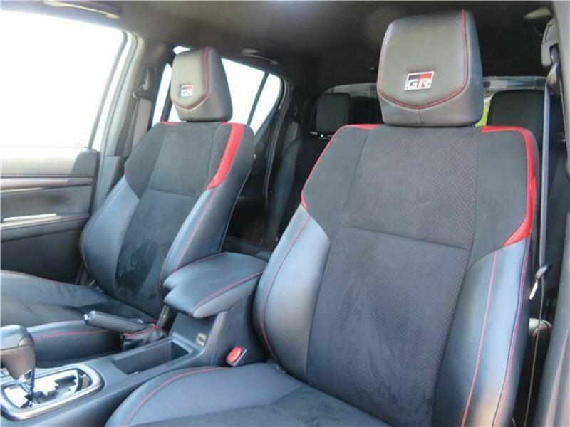 HILUX