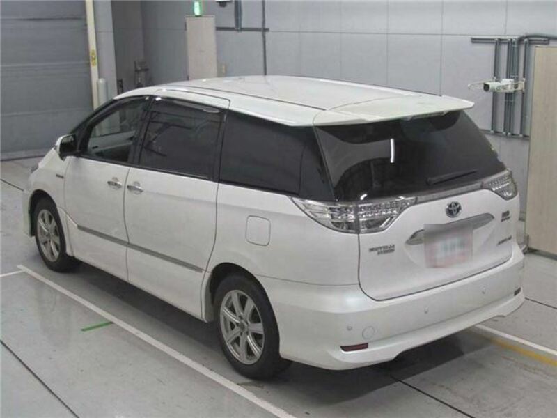 ESTIMA HYBRID