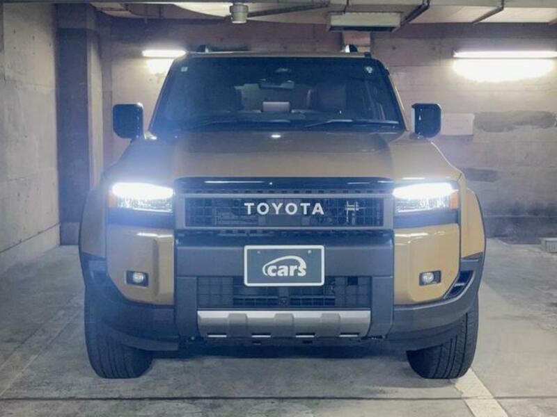 LAND CRUISER 250