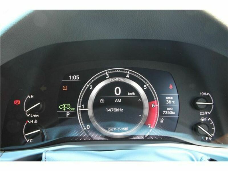 LX