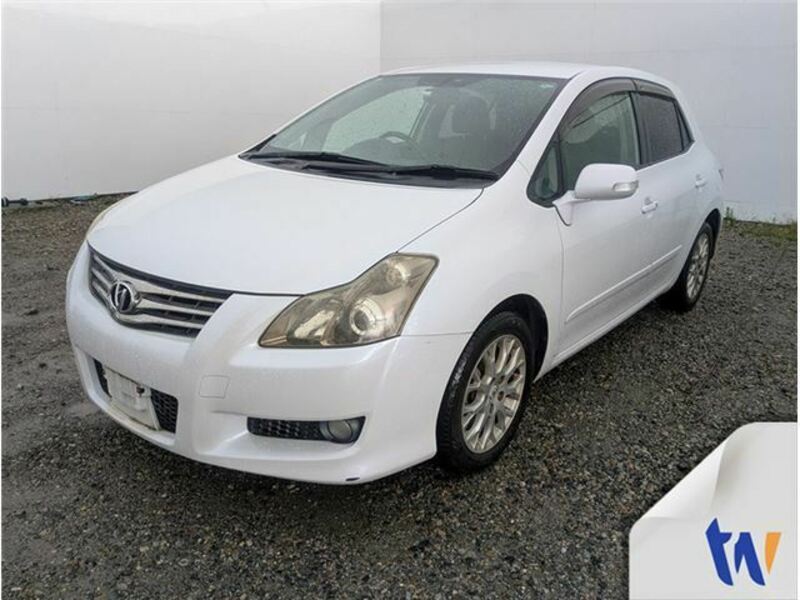 TOYOTA BLADE