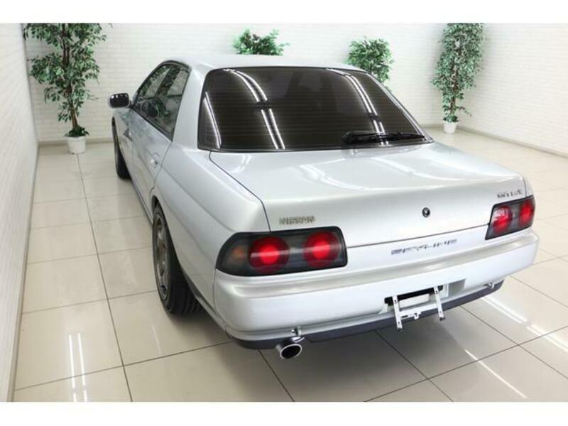 SKYLINE