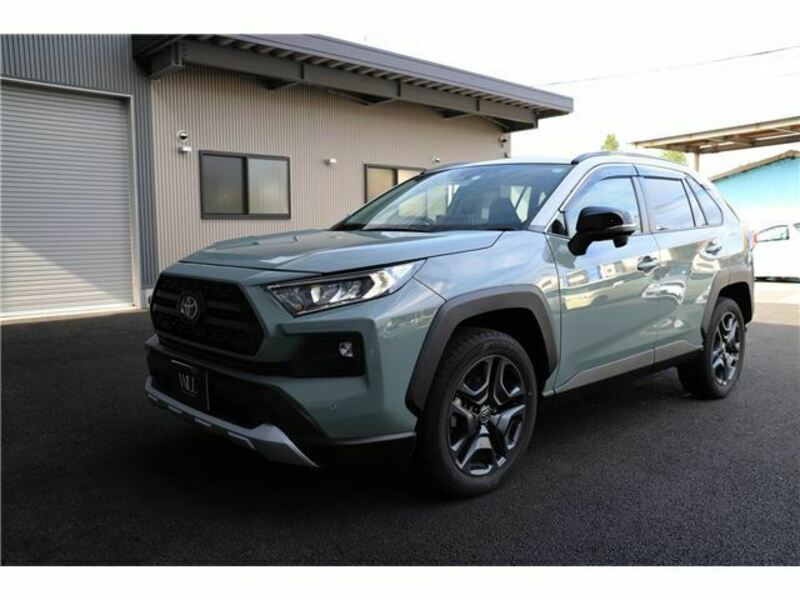 RAV4