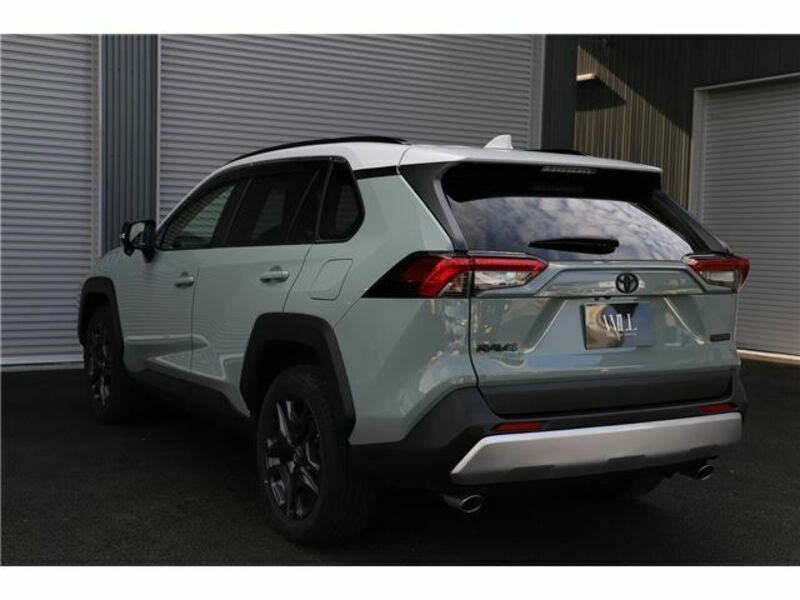RAV4